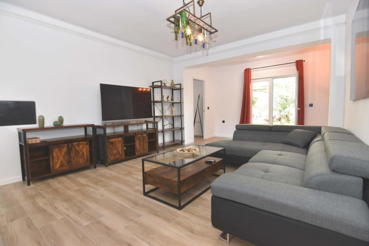 El Parque Suite Benalmádena Εξωτερικό φωτογραφία